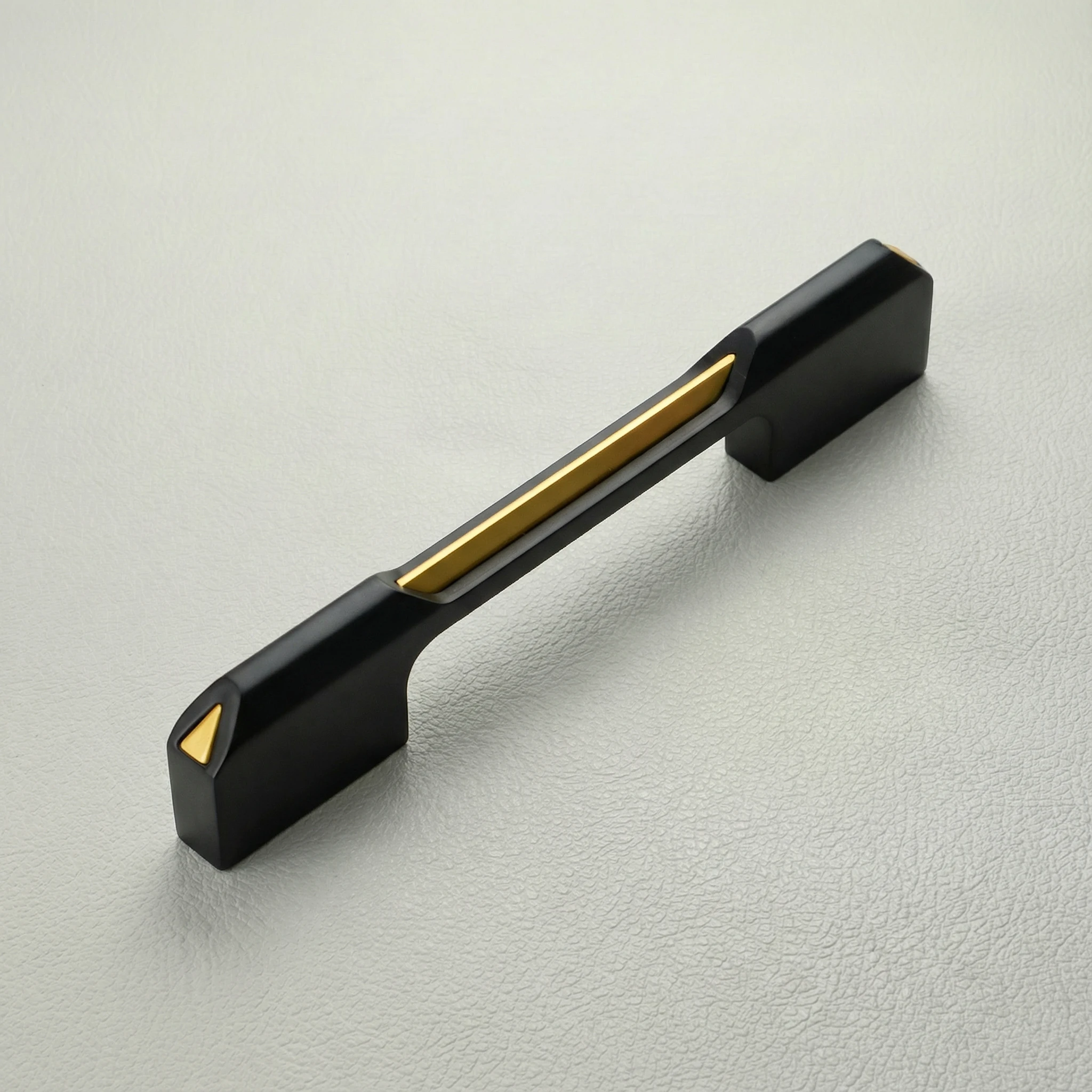 RB 008 - Designer Aluminum Wardrobe Handle for Home & Office - Image 3