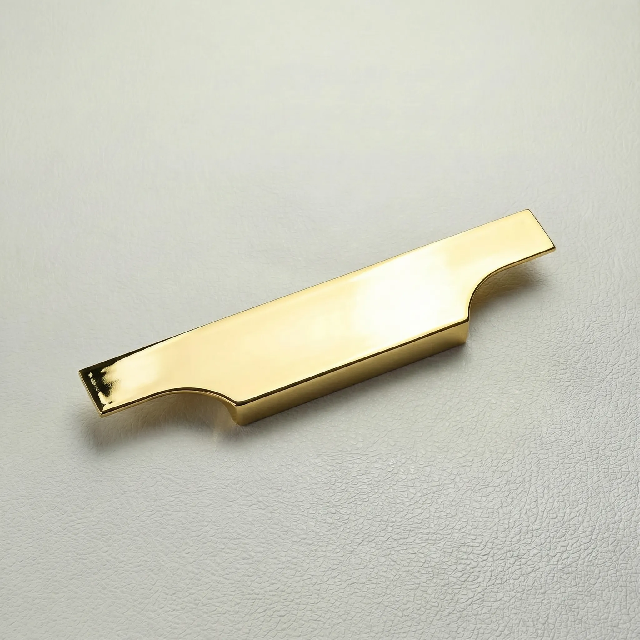 RB 304 L Cut Aluminium Kitchen Profile Handle - Image 2