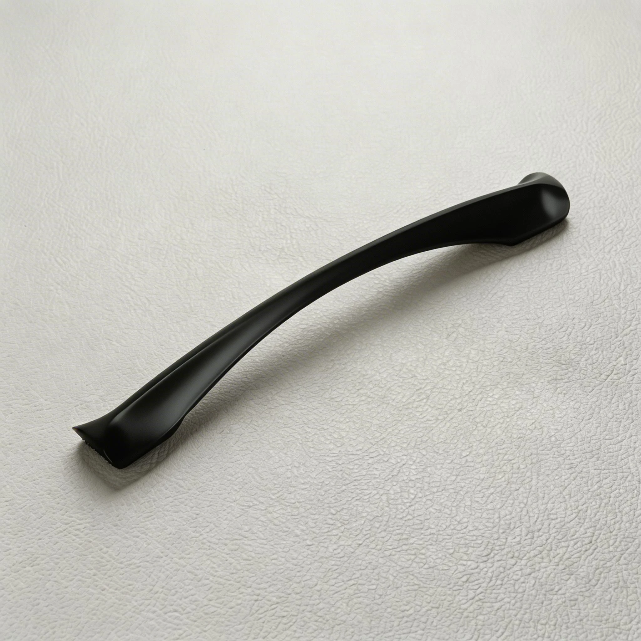 H-222 – Heavy Duty Zinc Cabinet Handle for Long-Term Use Premium Collection from Nimkro Hardware LLP - Image 2